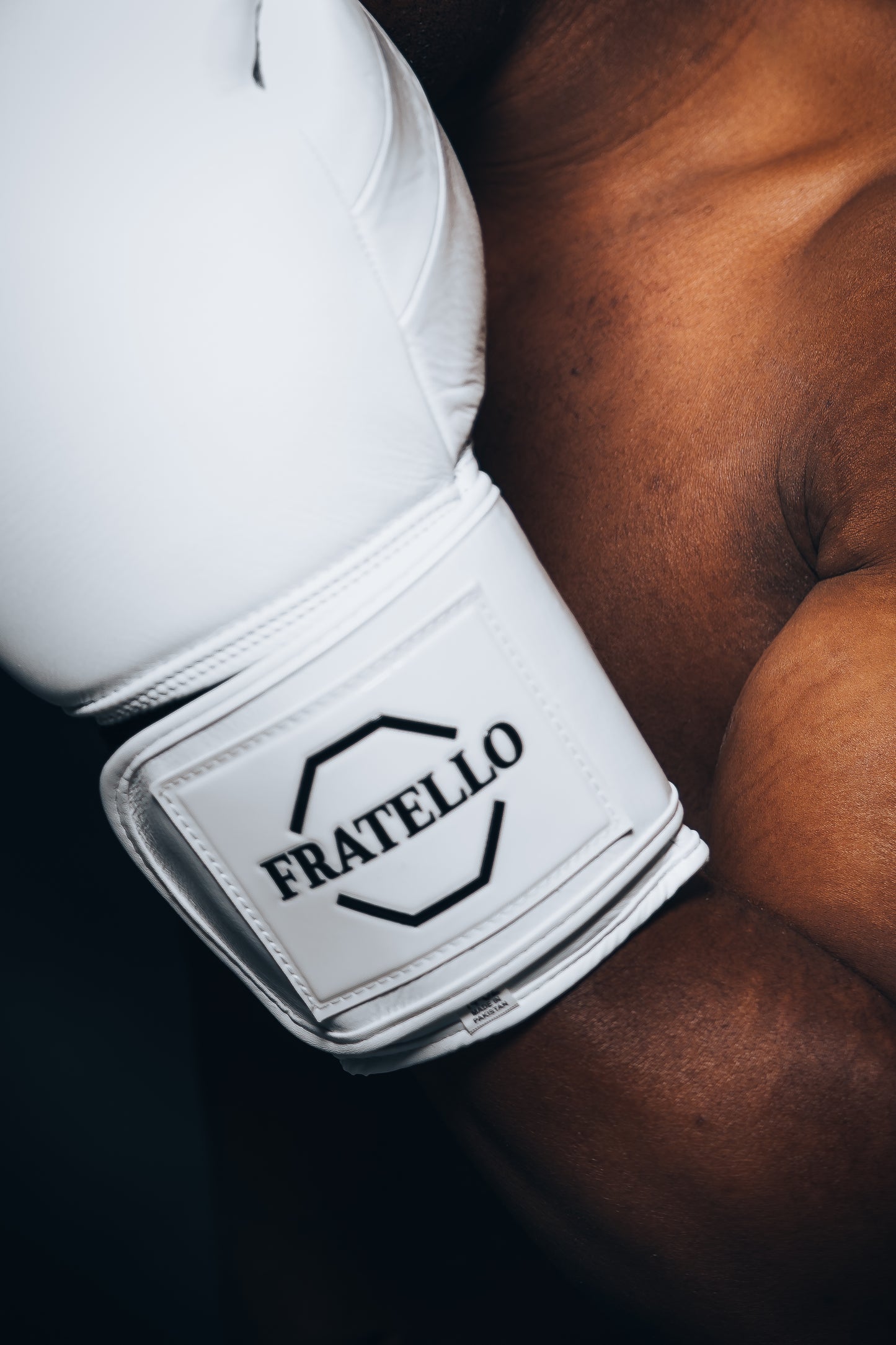 FRATELLO TRIARIER Boxing Gloves weiß